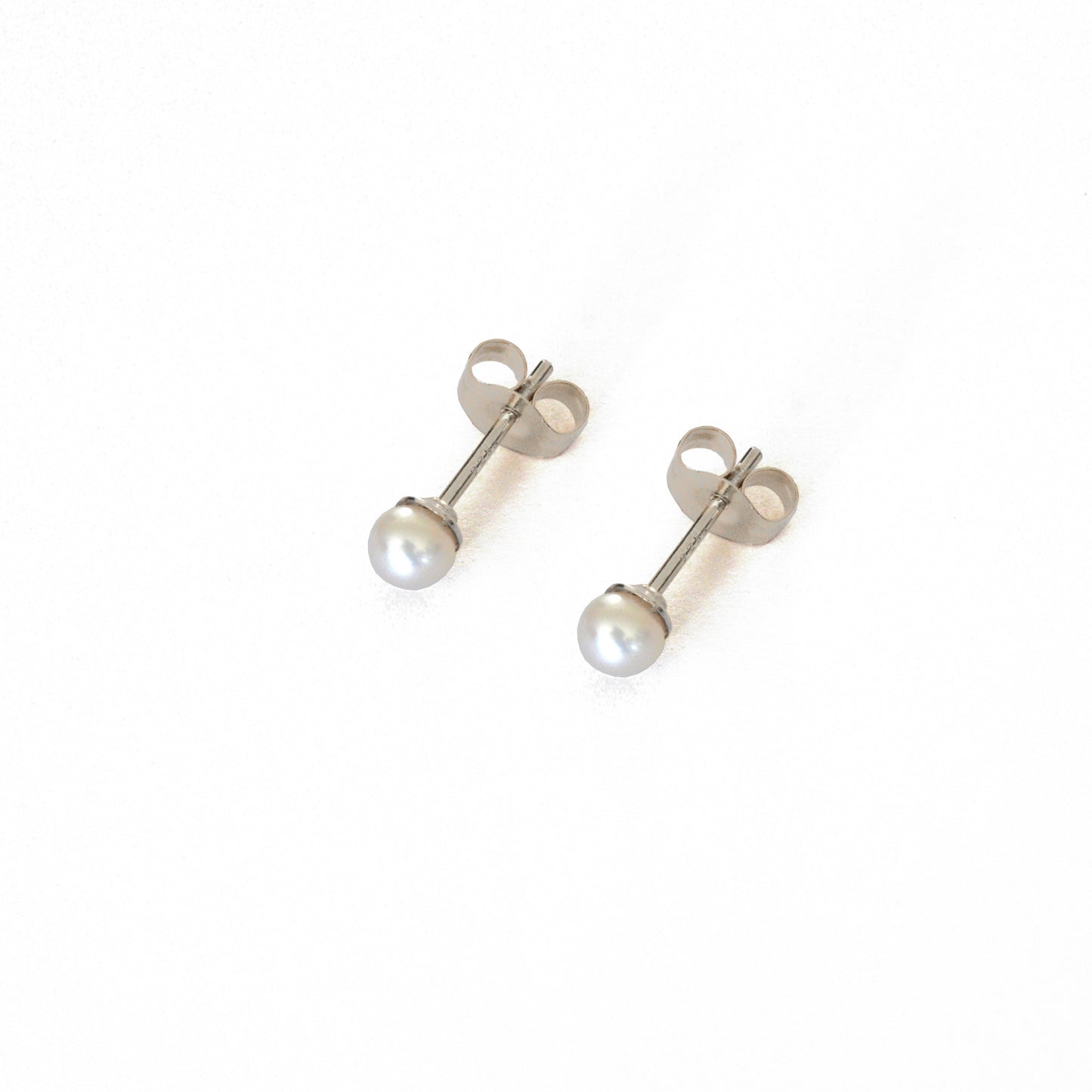 Mini Pearls Silver Earrings