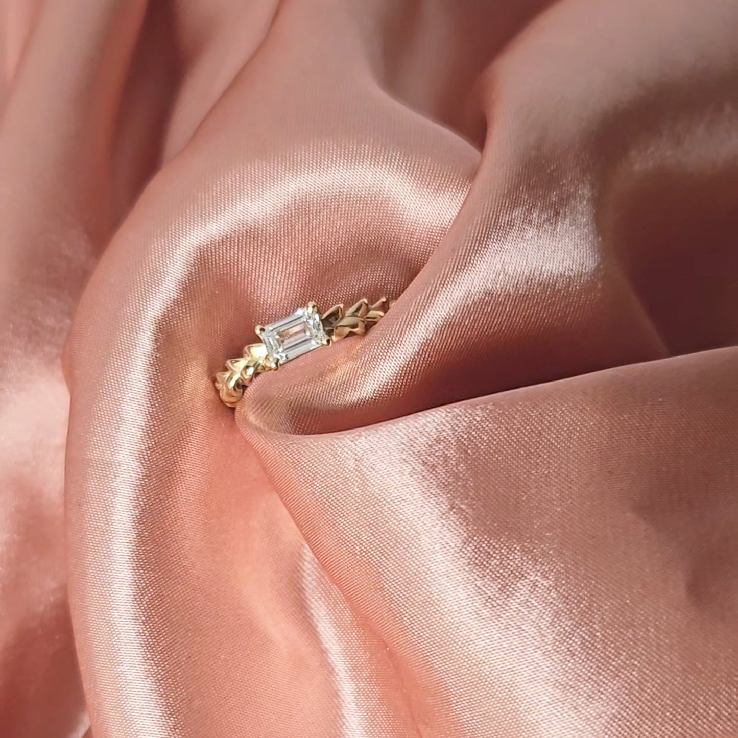 Lazos Ring