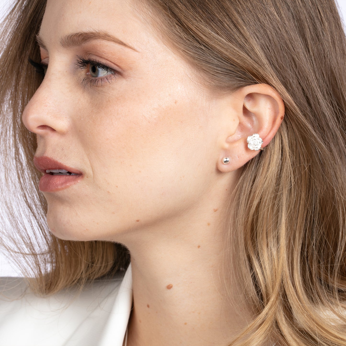 Rose Earcuff