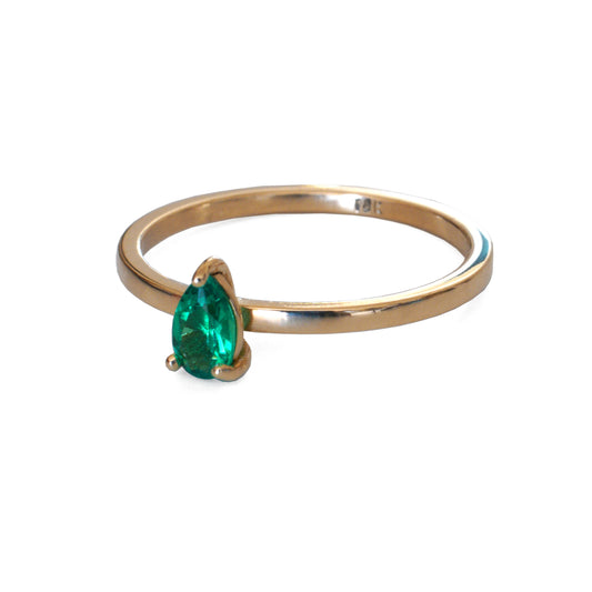 Emerald Teardrop Ring 18k Gold