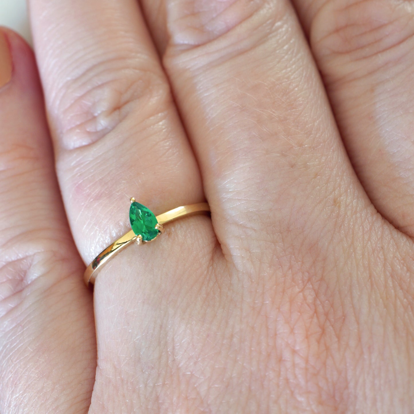 Emerald Teardrop Ring