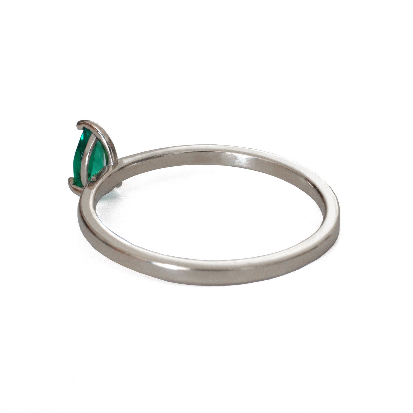 Emerald Teardrop Sterling Silver Ring
